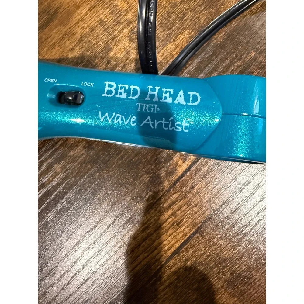 Bed Head TIGI Wave Artist Deep Waver BH305 Teal Blue Ceramic Hair Curler Crimper